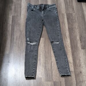 American Eagle Outfitters Gray Distressed Skinny Jeans
